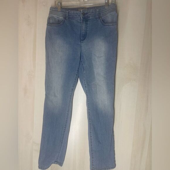 Chicos straight leg denim jeans size 1 short, size 8 - Picture 2 of 9